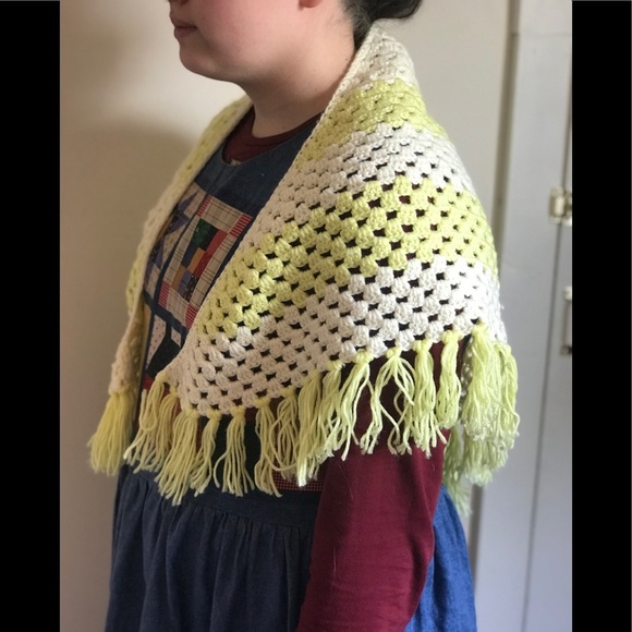 Rare Vintage 1970’s Gorgeous Shawl - Picture 5 of 7